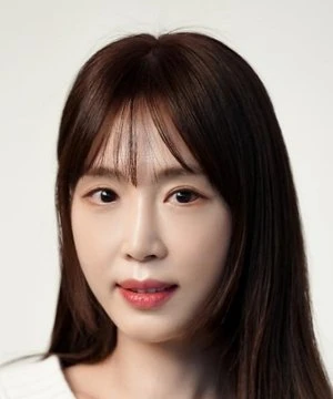 Kang Ye Won