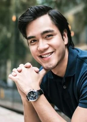 Gino M. Santos