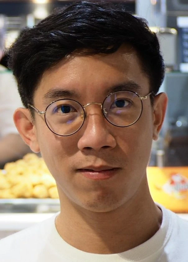 Dew Thanapol Chaowanich