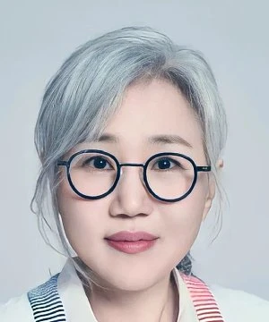 Kim Eun Sook