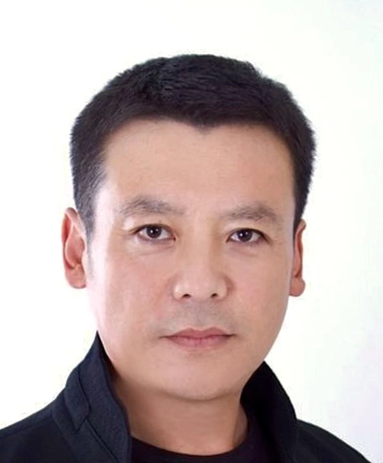 Tong Fan