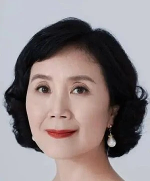 Yan Xiao Pin
