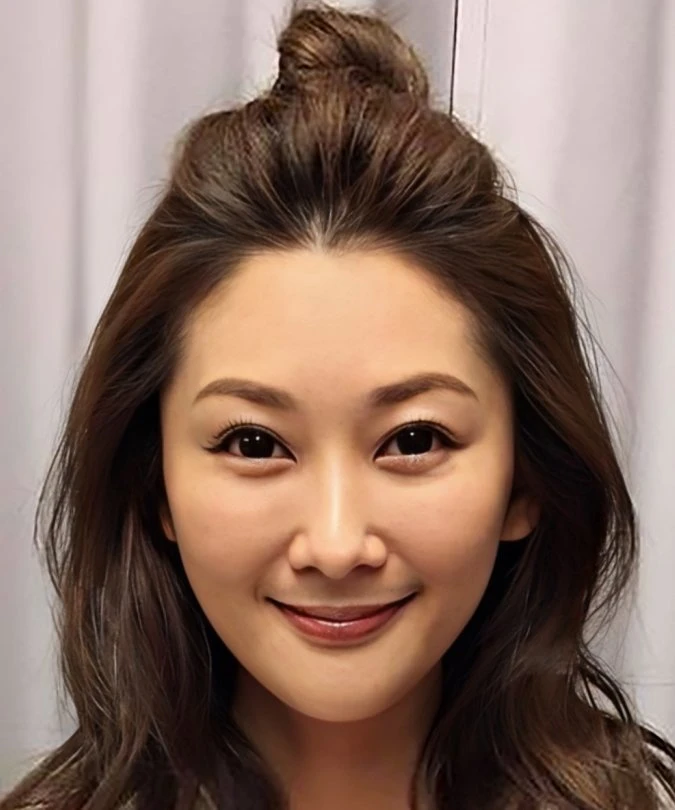 Carolyn Chen