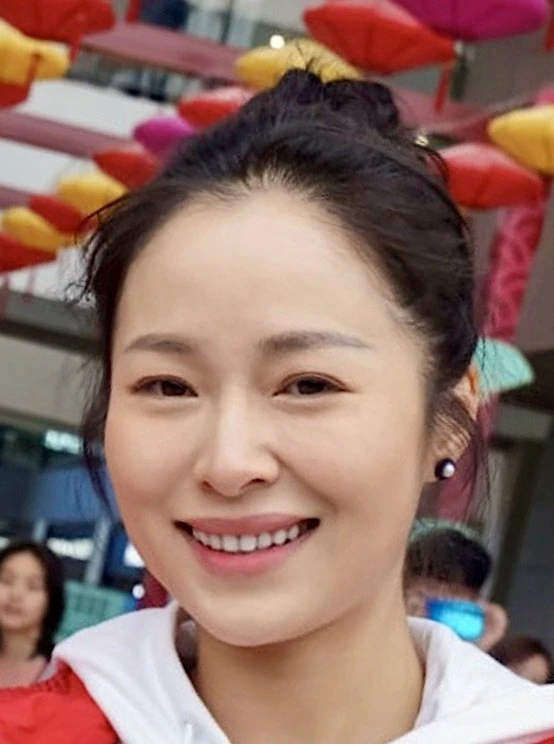 Jiang Yi Yan